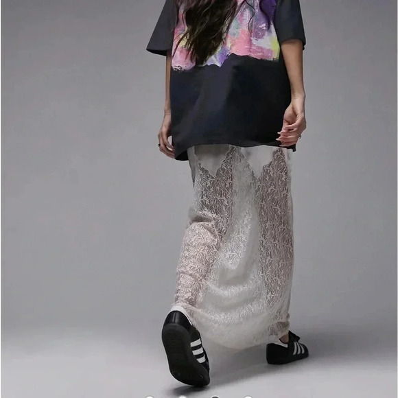 ASOS TopShop Women’s Cream Satin Silk Lace Mix  Maxi Skirt Size 10 - Picture 2 of 8